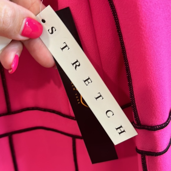 NWT 🩷🖤 Barbie hot pink / fuchsia / magenta dress 🩷🖤 Sz. 14 Bloomingdale’s - Picture 7 of 7